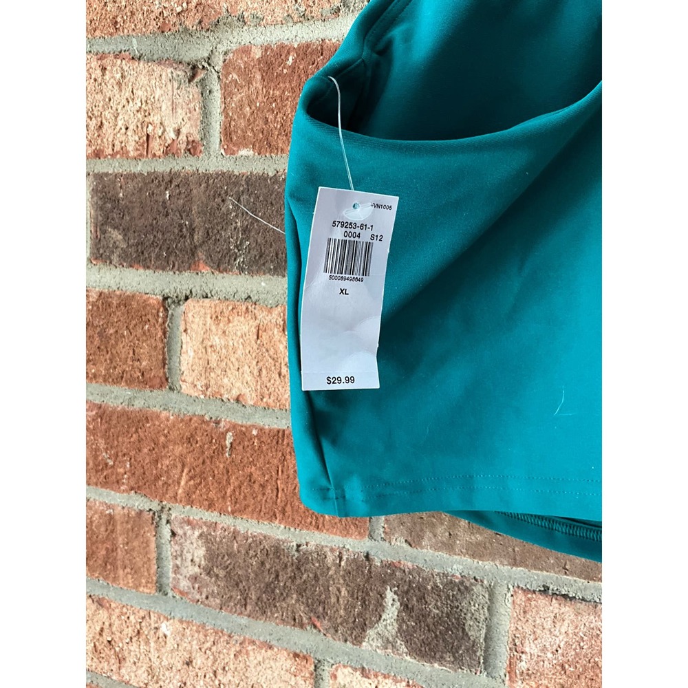 Old Navy Active NWT New teal green XXL WOMENS